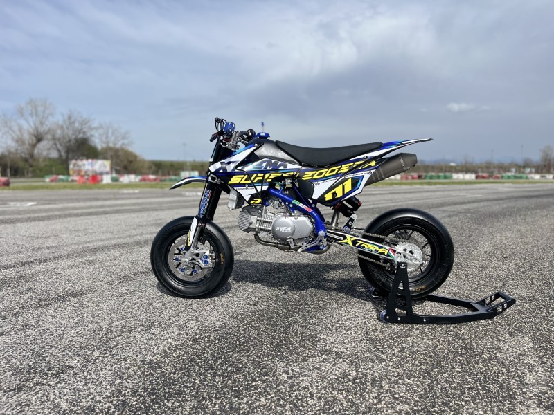 PITBIKE XTREMA SUPERLEGGERA S/R 24 Km0