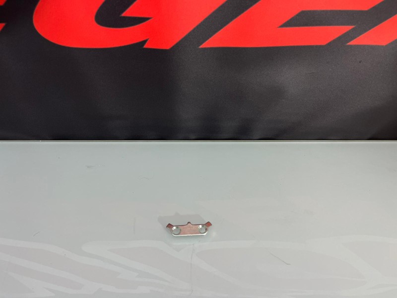FERMO ASSE A CAMME BILANCIERI MOTORI YX160, ZS155GPX FERMO ASSE A CAMME BILANCIERI MOTORI YX160, ZS155GPX